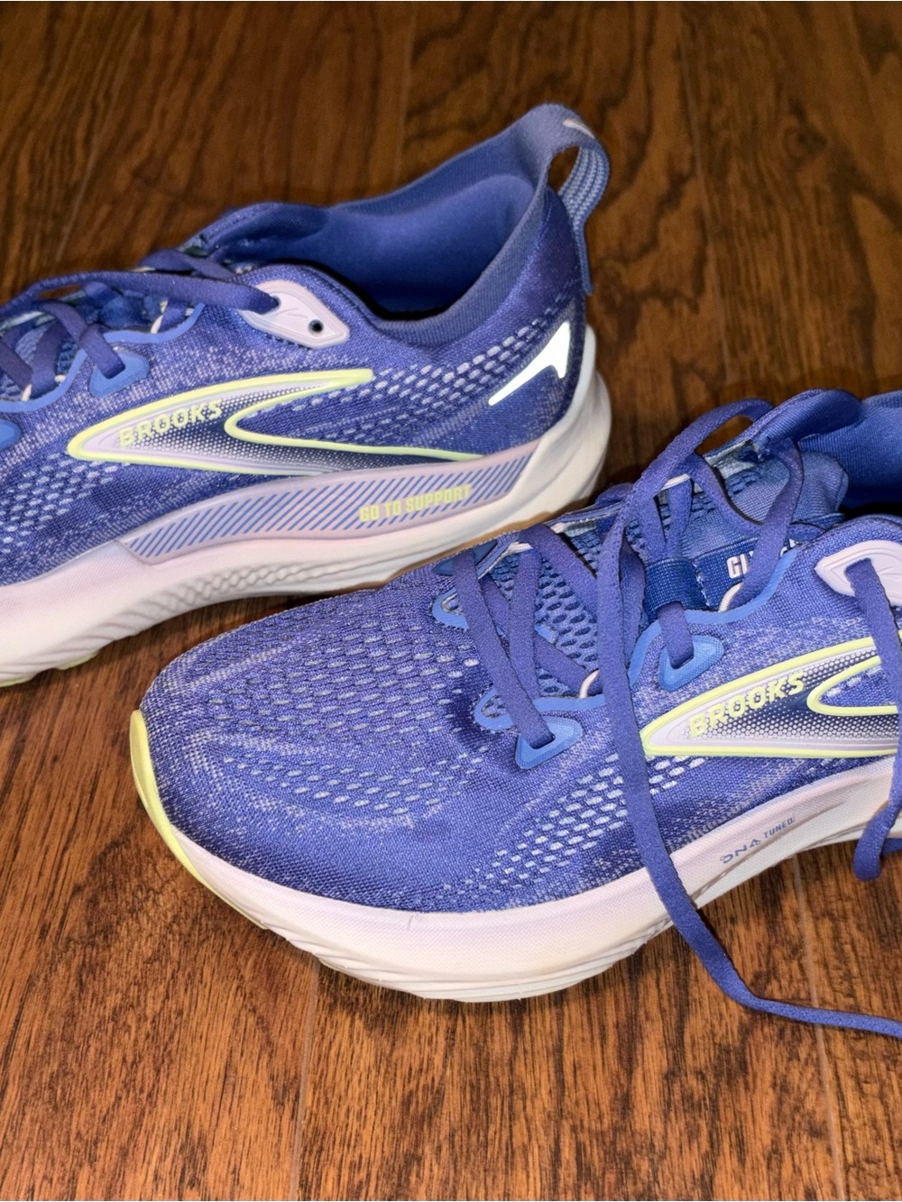 Brooks Glycerine GTS 22 Women’s Running Shoes